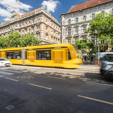 E39 Boutique Apartments, Location By Bqa Budapest