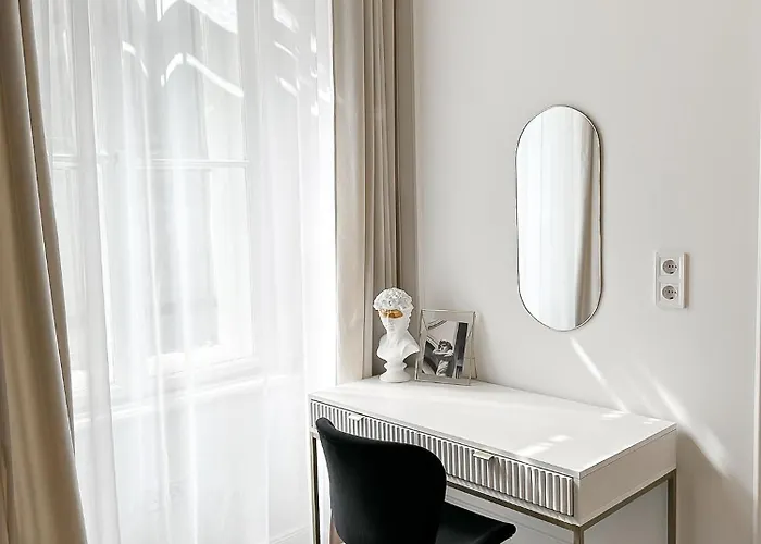 E39 Boutique Apartments, Location By Bqa *